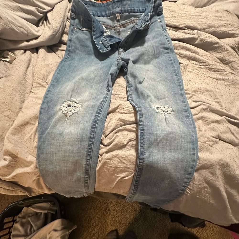Seven7 Light Blue Distressed Jeans